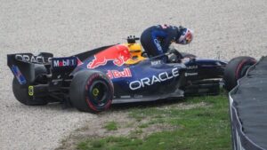 První kvalifikaci roku ovládl Mercedes, Hadjar třetí, Verstappen boural